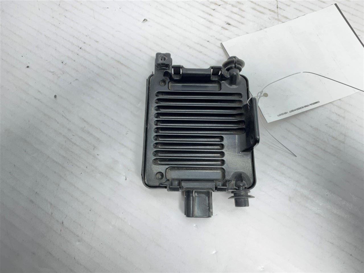 2013-2015 Lexus ES300h Front Radar Unit PN-007AB0032 OEM