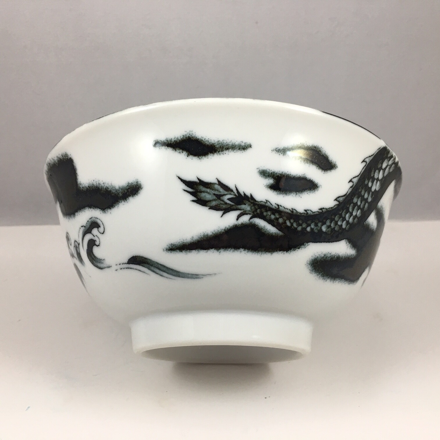 Japanese Rice Soup Noodle Bowl 6"D Porcelain Fortune Ryu Black Dragon JAPAN MADE