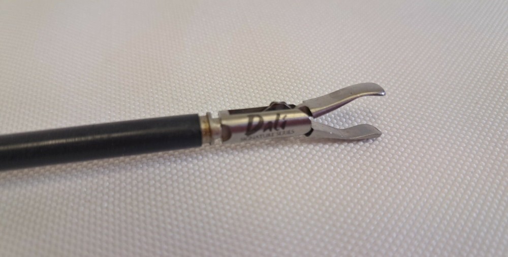 Reda 96005-05 Laparoscopic Grasper Forceps