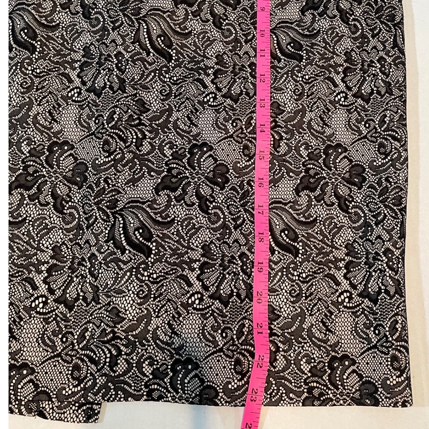 The Limited Womens Black Cream Floral Lace Pencil Skirt Size 14 Lined Back Zip