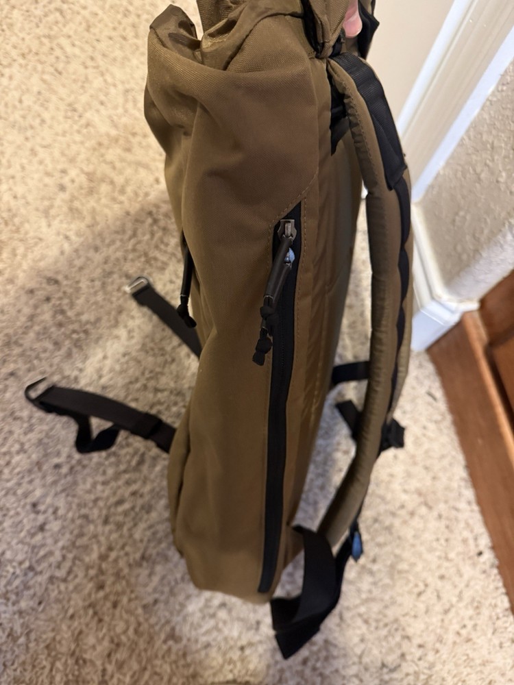 Goruck M22 Coyote/black (Mint)