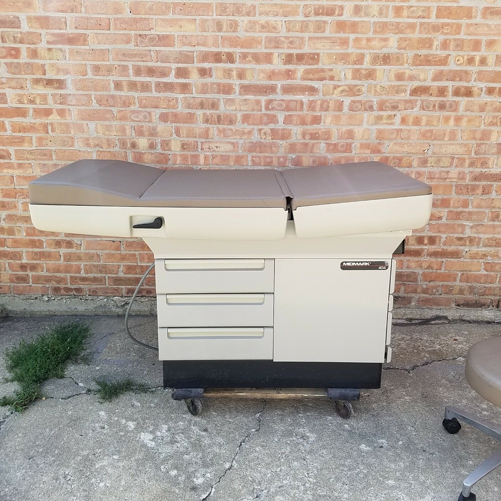 Midmark 404 Full Featured Exam Table with Free matching stool