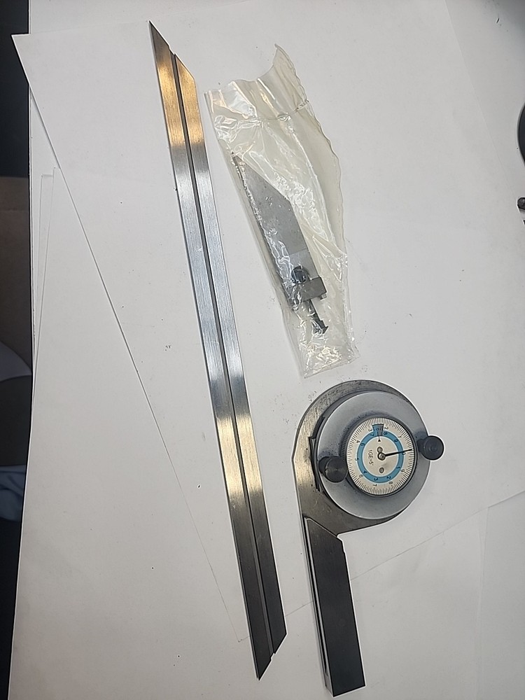 SPI Bevel Protractor Dial Reading. Case Is In Rough Condition 12 Blade