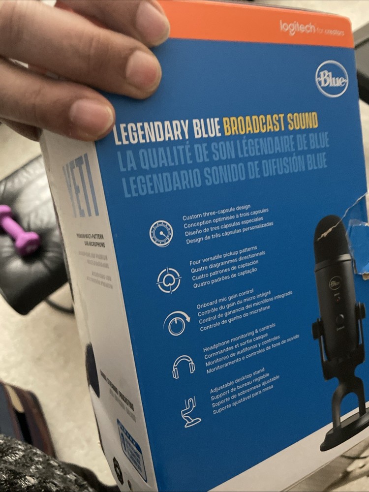 logitech blue yeti usb microphone Used