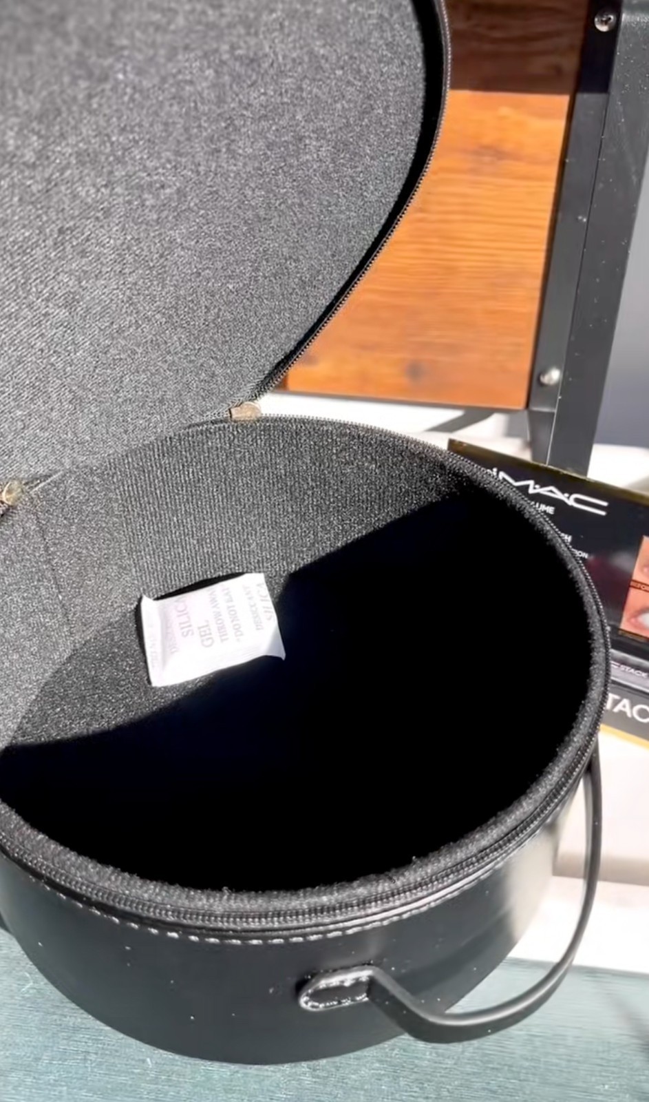 MAC Cosmetics Round Shimmer Eyeshadow Travel Case 2025 Holiday Bag