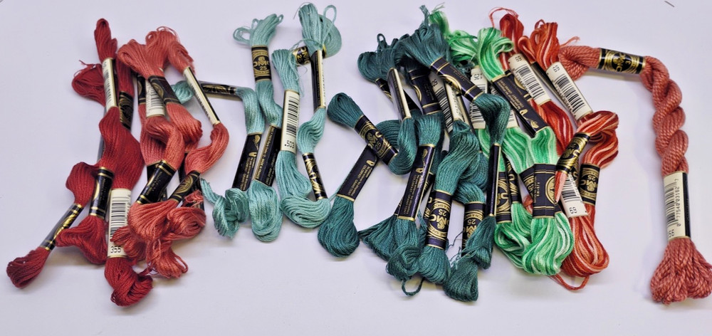 Embroidery Thread Skeins Set of 25 DMC Assorted Colors