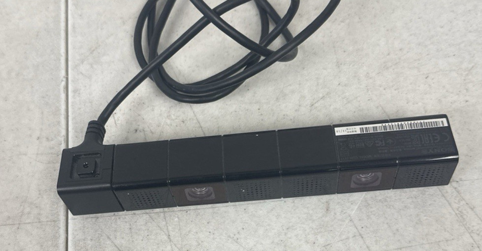 Xbox One Kinect Sensor & Xbox 360 Kinect Sensor & PS4 Motion Camera