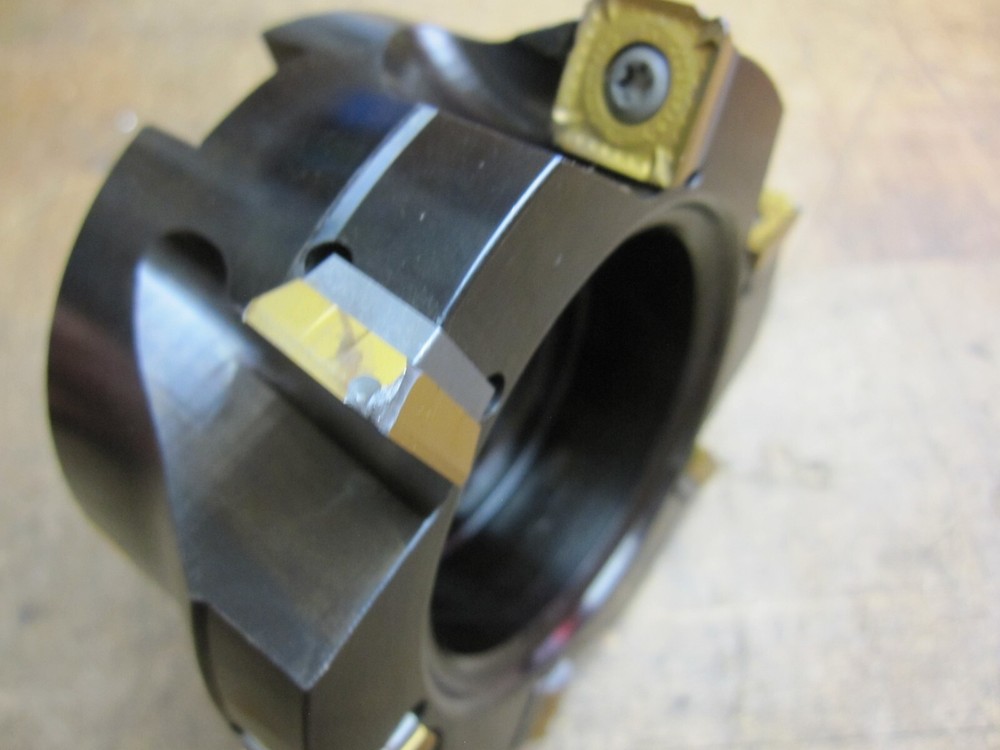 Sandvik 4" indexable 6 insert face shell milling cutter 1-1/2" arbor