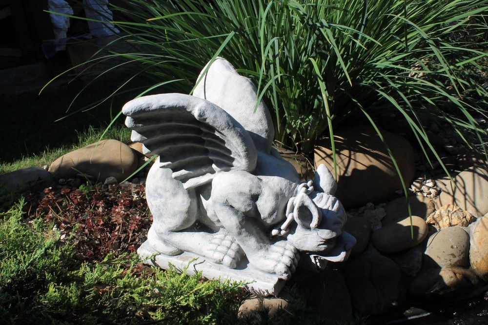 Polyurethane flexible mold with a plastic frame"Gorgul on a chain"