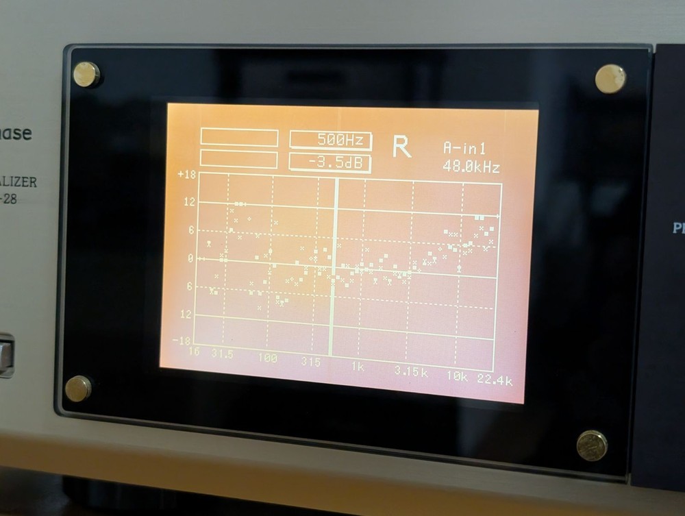 Accuphase DG-28 DIGITAL VOICING EQUALIZERDIGITAL