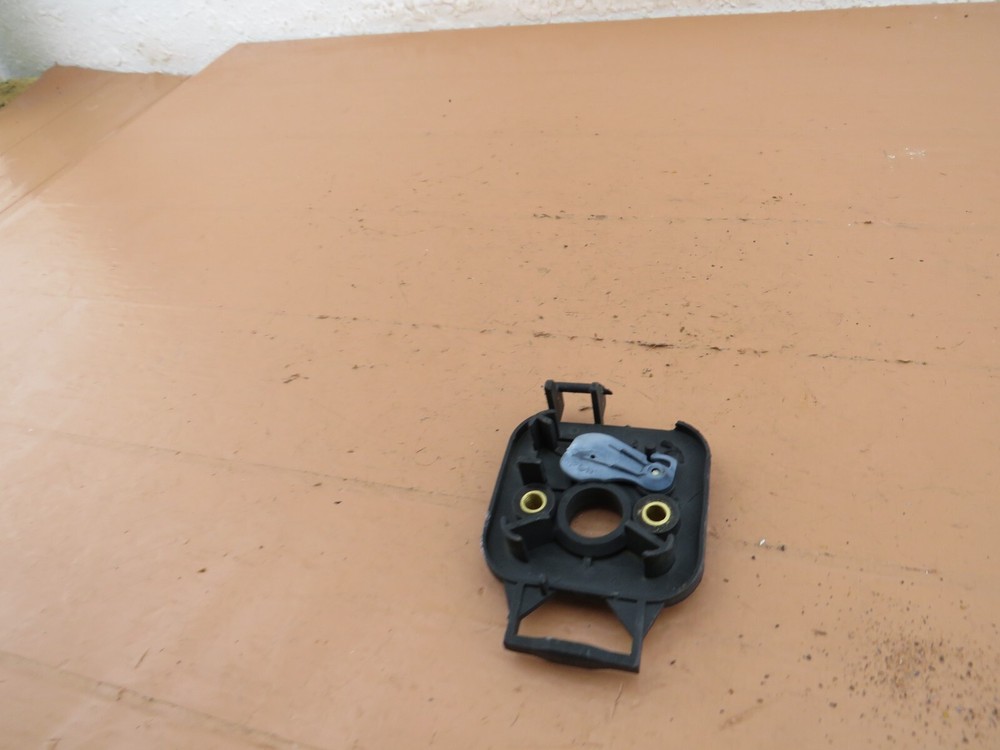 Yard Man YM290 Leaf Blower OEM Air Filter Base