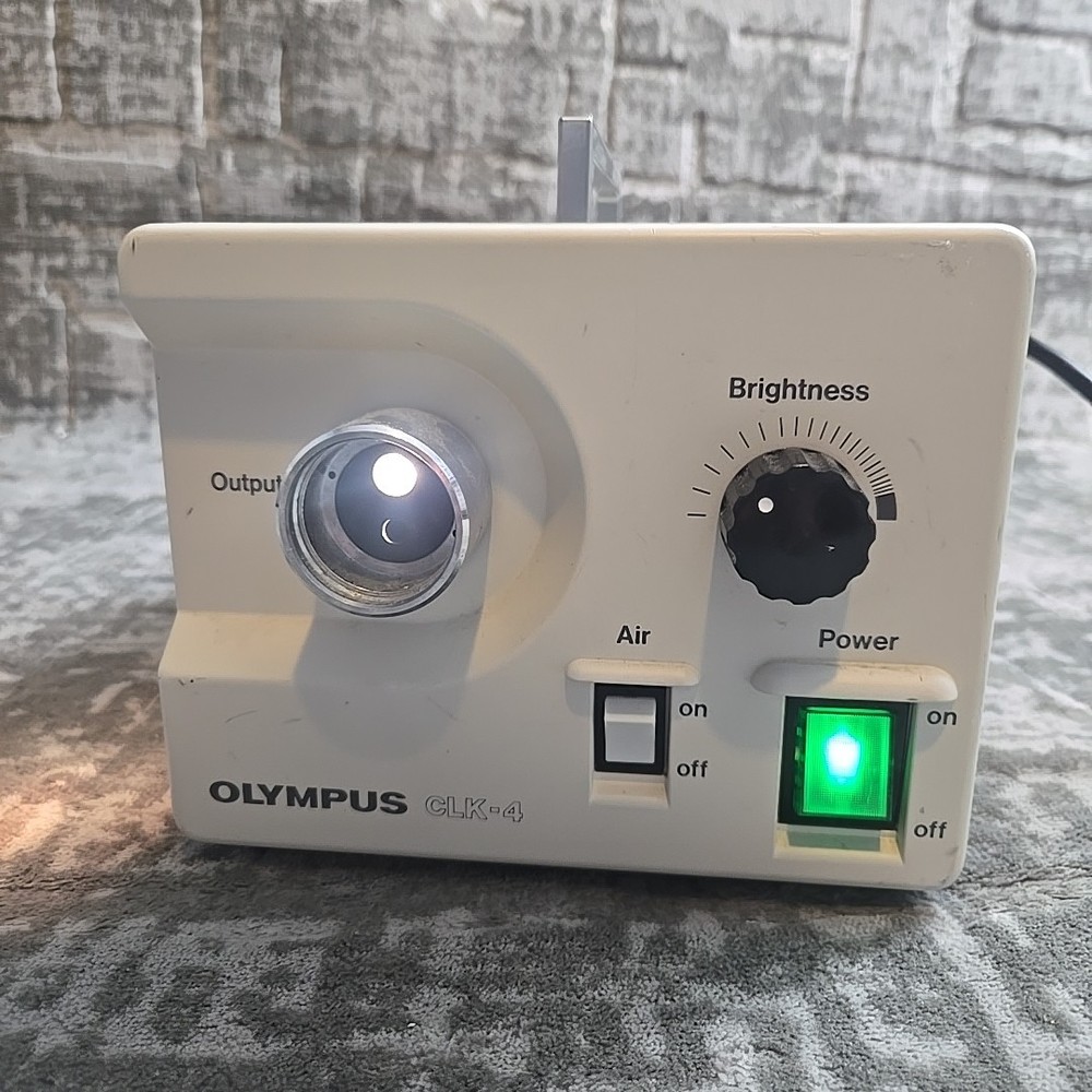 Olympus Optical - CLK-4 Halogen Light Source