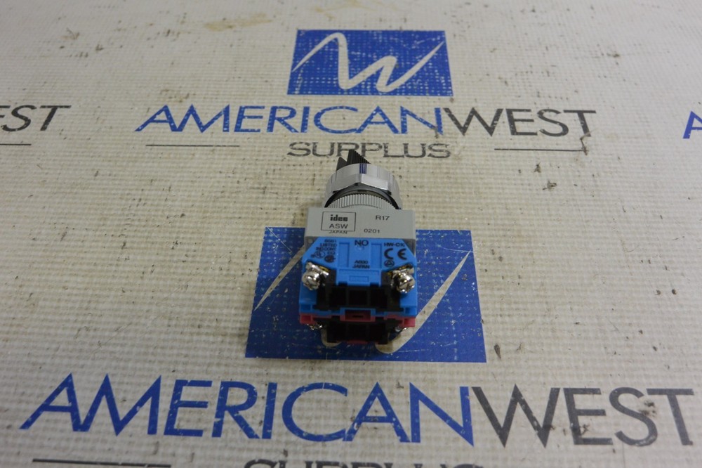IDEC ASW211 SELECTOR SWITCH NEW IN BOX