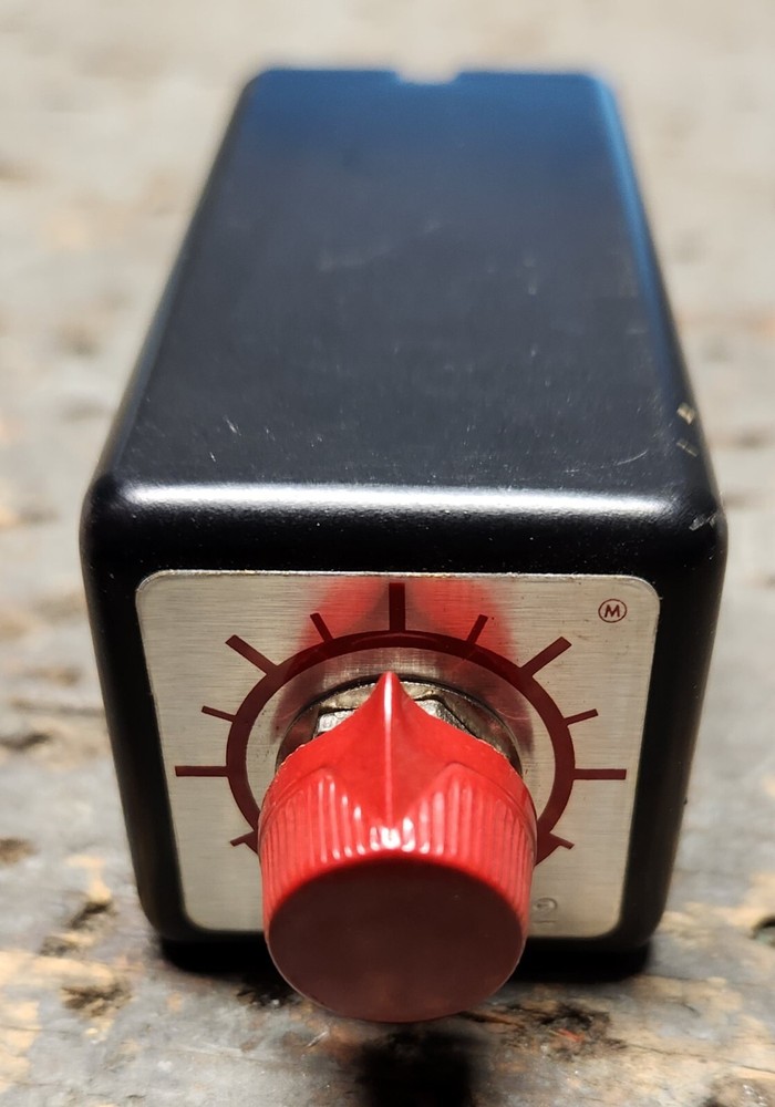 Air-O-Tronics U-TDM-1001A2 Solid State TImer New