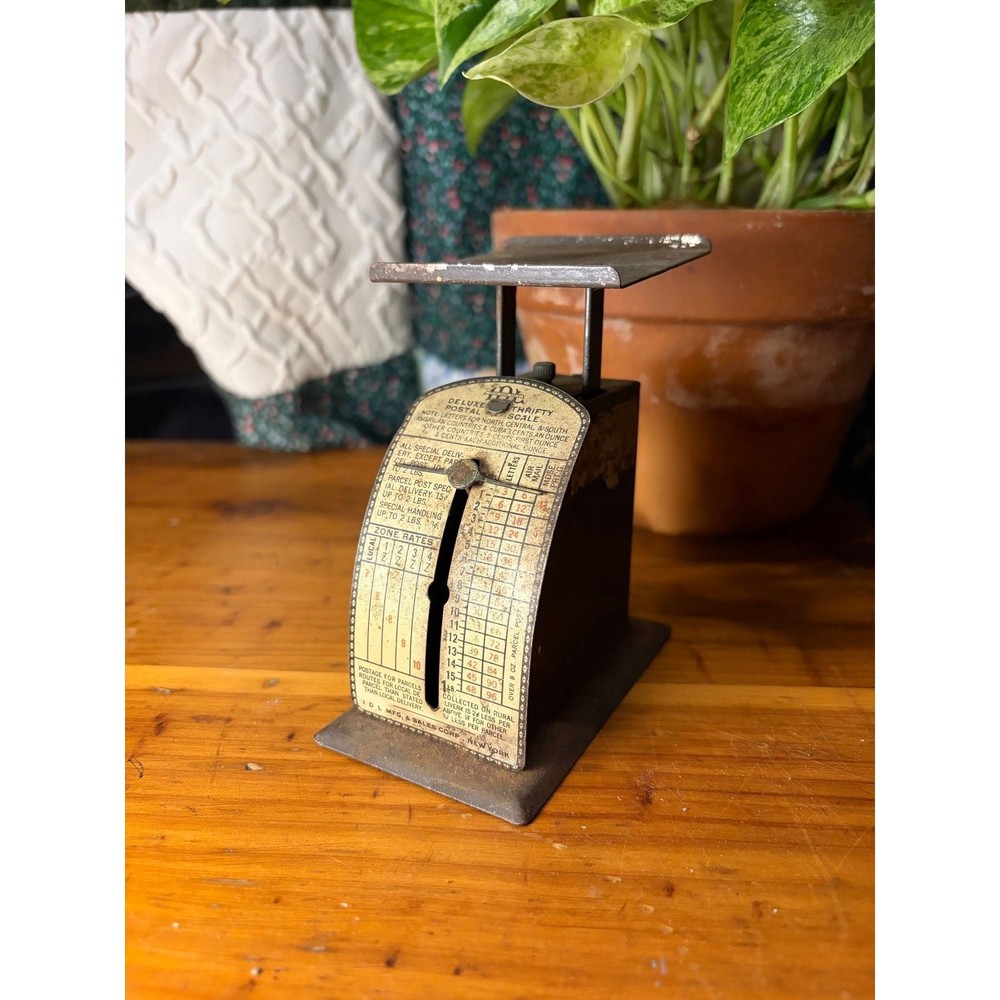Vintage Postal Scale | “Deluxe Thrifty” Mail Scale