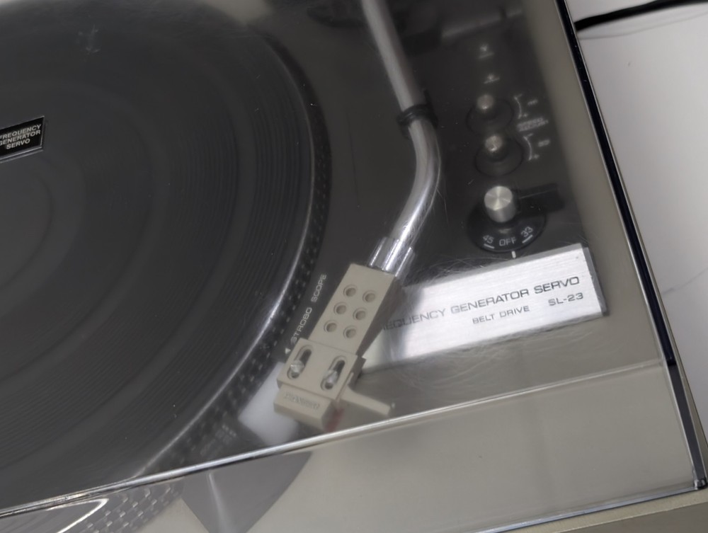 Technics SL-23 Turntable Pioneer Headshell Tested Working