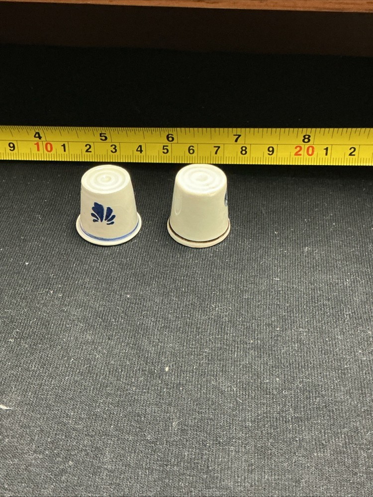 2 Holland Thimbles