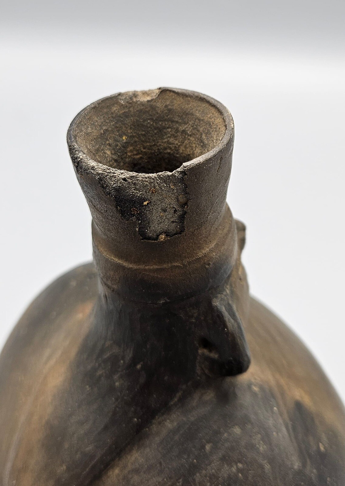 Pre Columbian Chimu Blackware Human Effigy vessel pottery