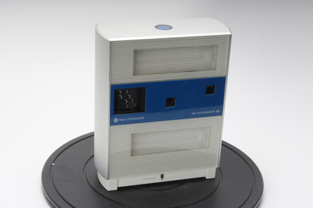 NextEngine 2020i Desktop 3D Scanner - Fair Condition