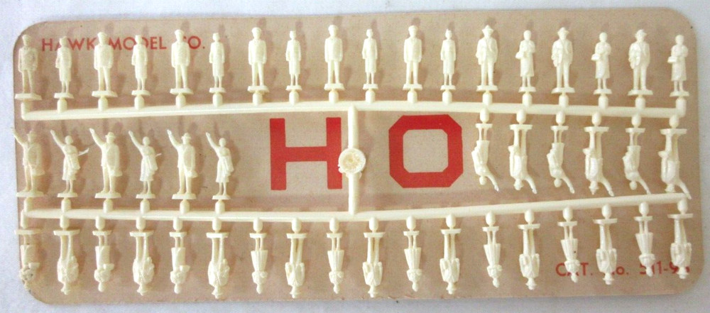 HO Scale Hawk Models, 48 Unpainted Standing Figure Set #511-98