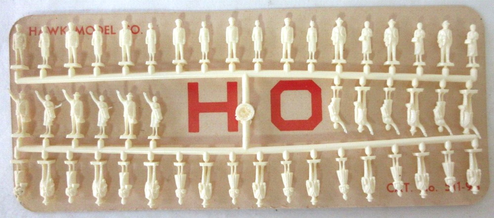 HO Scale Hawk Models, 48 Unpainted Standing Figure Set #511-98