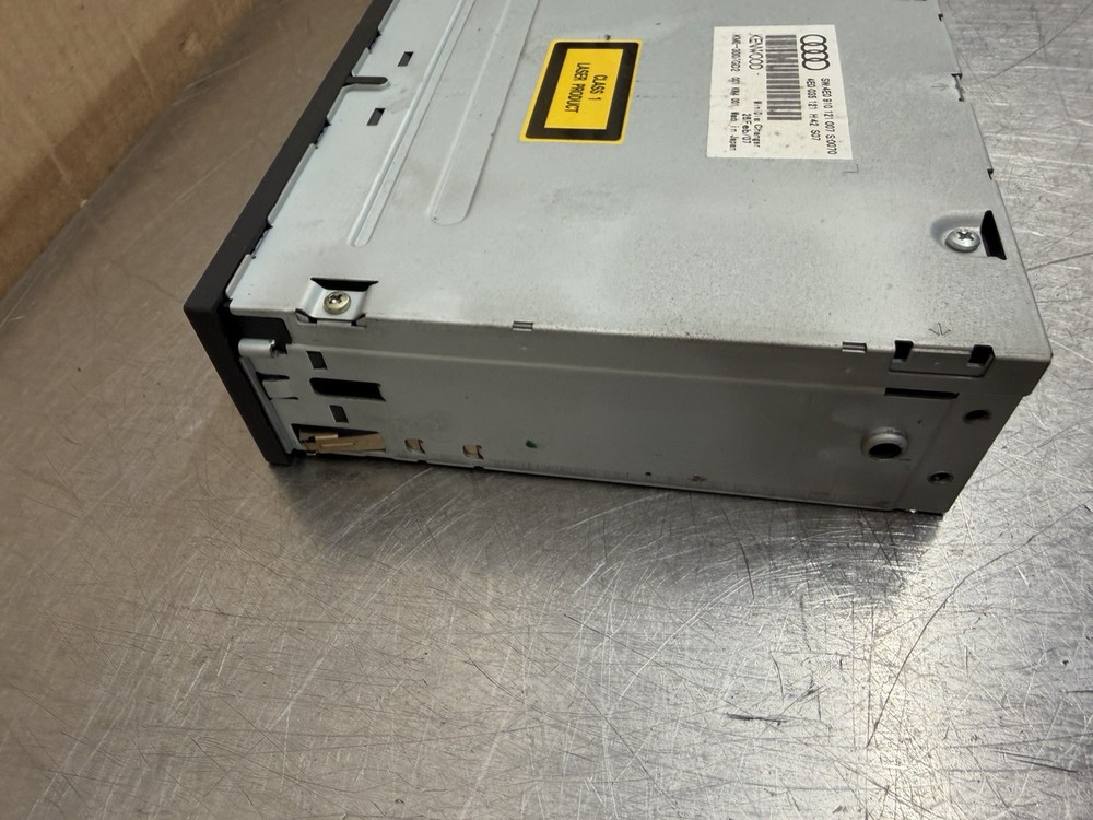 Audi A8 S8 D3 MD Changer Player 4E0910121 2007