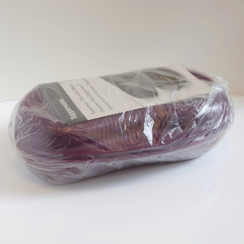 Tupperware Plum Breakfast Microwave Egg Maker Inserts Steamer 7953A-4 - NEW!