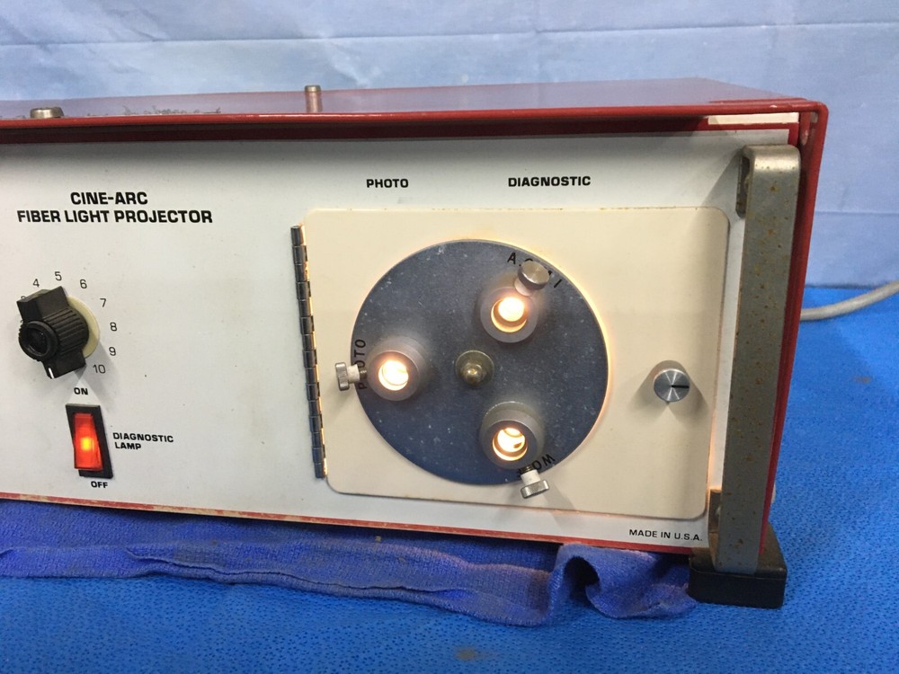 R. Wolf Cine-Arc Fiberlight Projector 5000.40