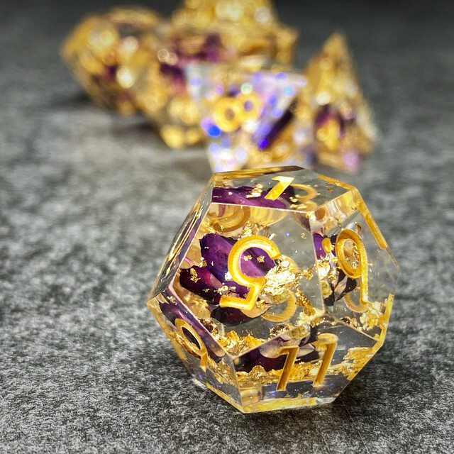 Sage’s Enchanted Flower Purple Sharp Edge Resin Polyhedral Dice Set DnD