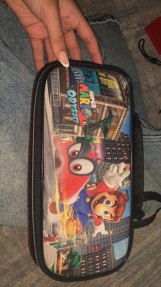 Nintendo Switch Console Bundle Super Mario Bros. U Deluxe Joy-Con Dock Grip Case