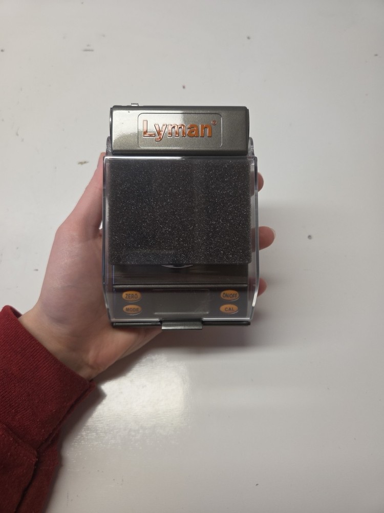 Lyman 1000XP Compact Electronic Reloading Scale In Box