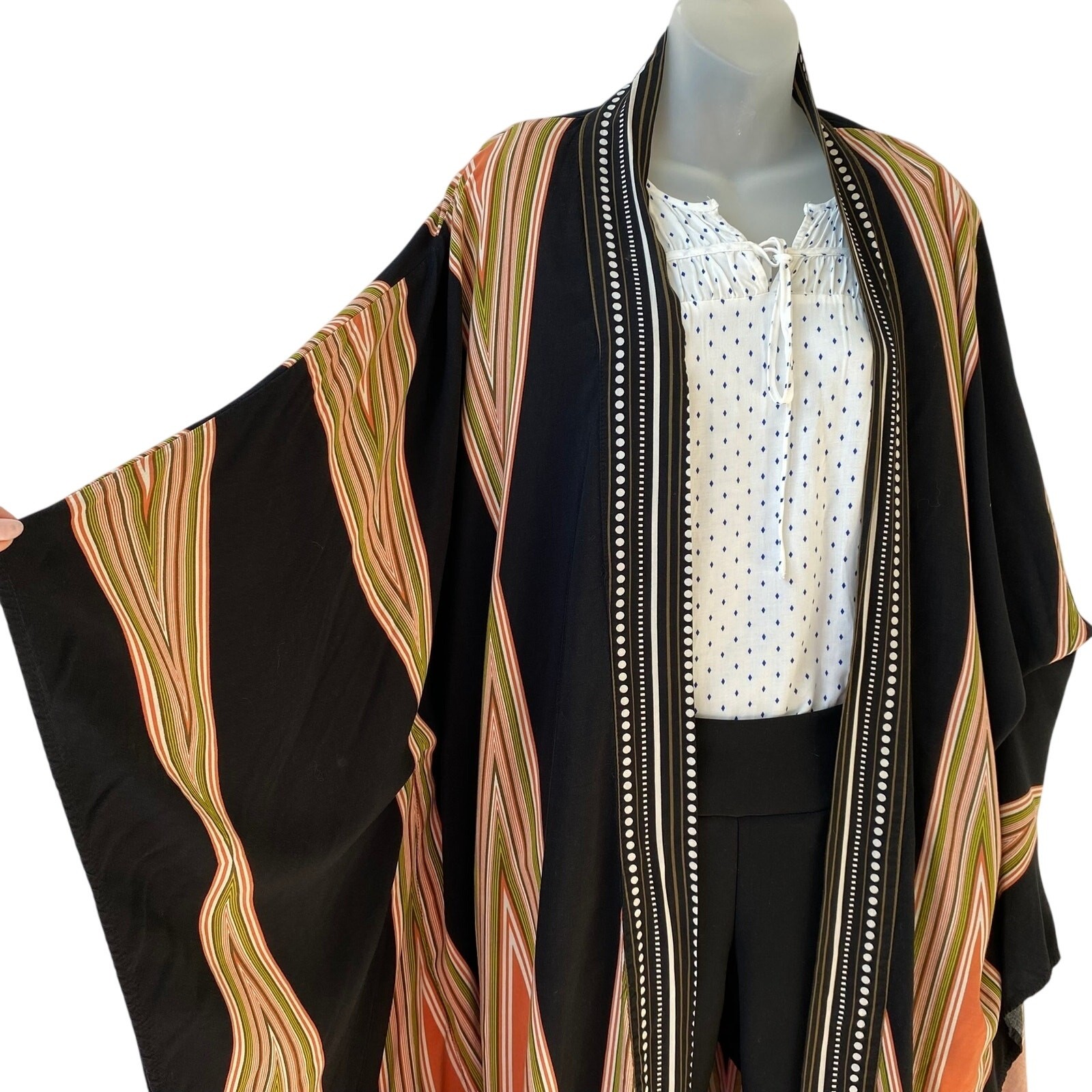 Boho Southwest Kimono Wrap Cardigan Women Size L Black Tan Geometric Gypsy Goth
