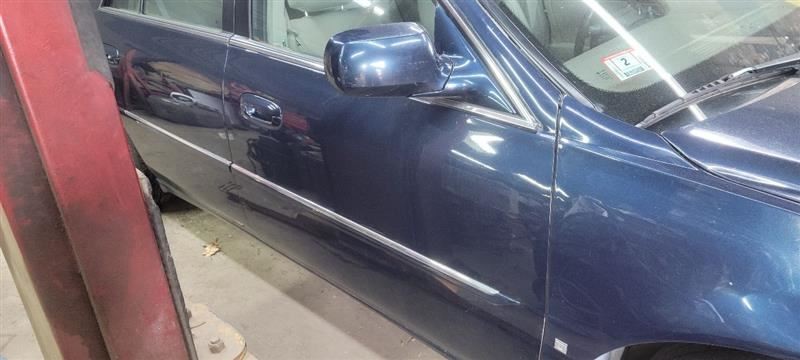 06 Cadillac DTS Console Front Floor