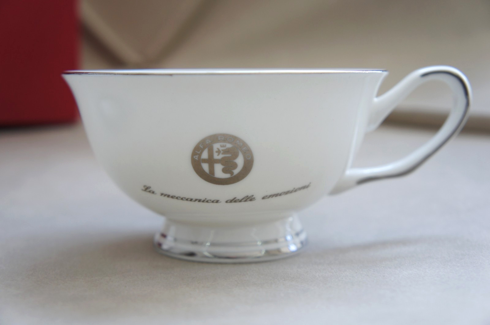 NIB Genuine Alfa Romeo Ceramic & Porcelain White Coffee Tea Cup Dish Saucer Set