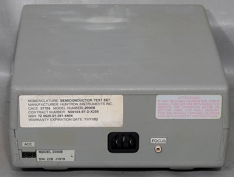 Huntron Tracker 2000 Pulse Generator/Signal Tracer/PCB & Component Checker 2000B