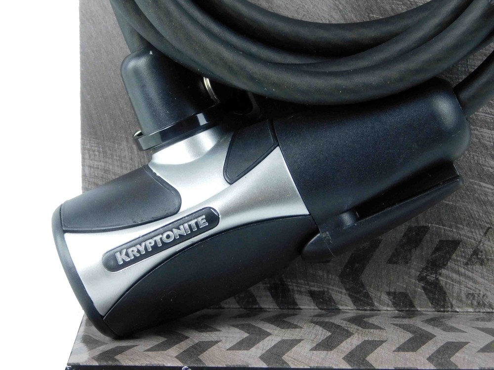 Kryptonite KryptoFlex 815 5 ft Key Cable w/ FlexFrame-C bracket 2-Pack