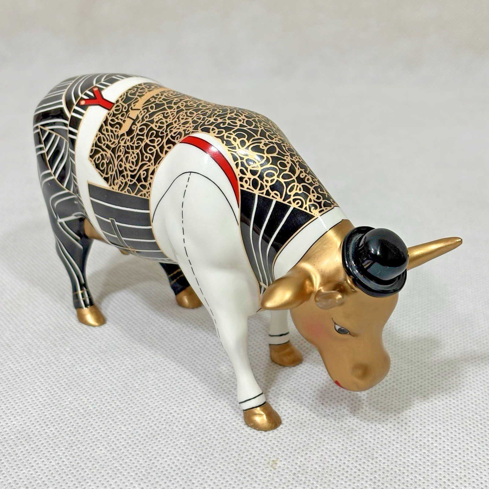 Cow Parade #6015 City Cow 2004 Westland Giftware Figurine with Box & Tag
