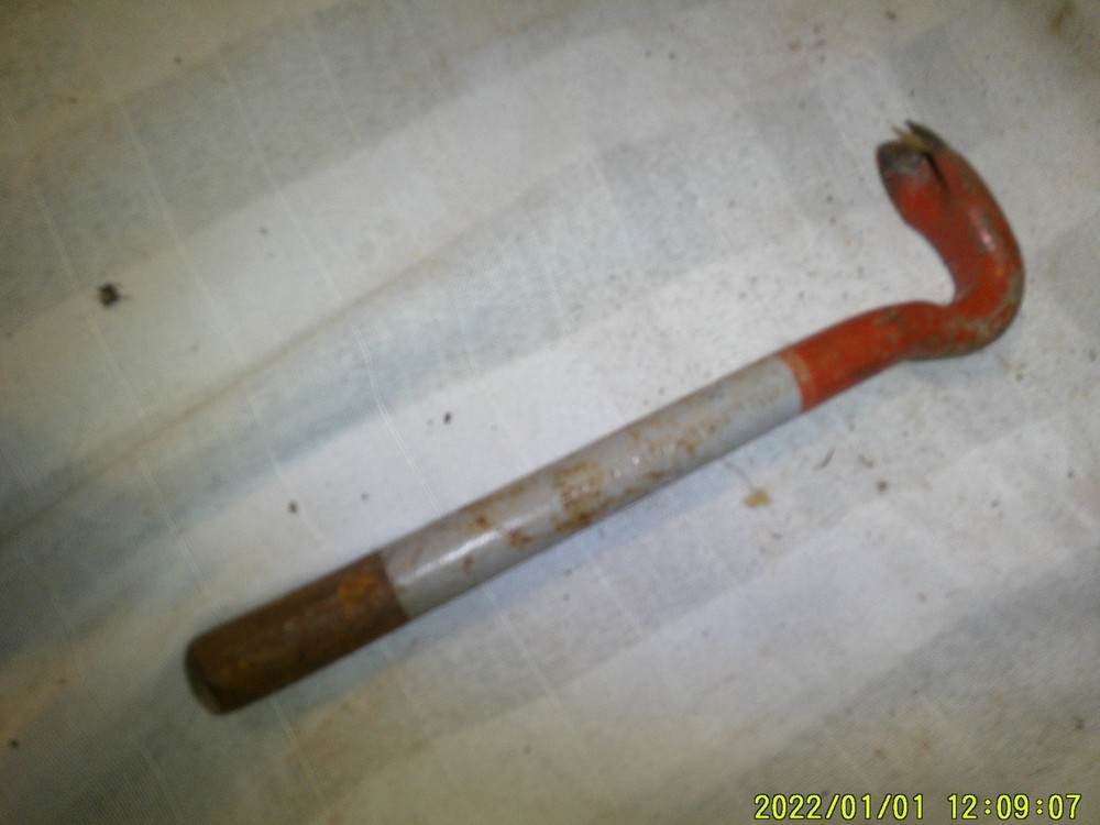 SMALL SOLID STEEL CROWBAR NAIL PULLER