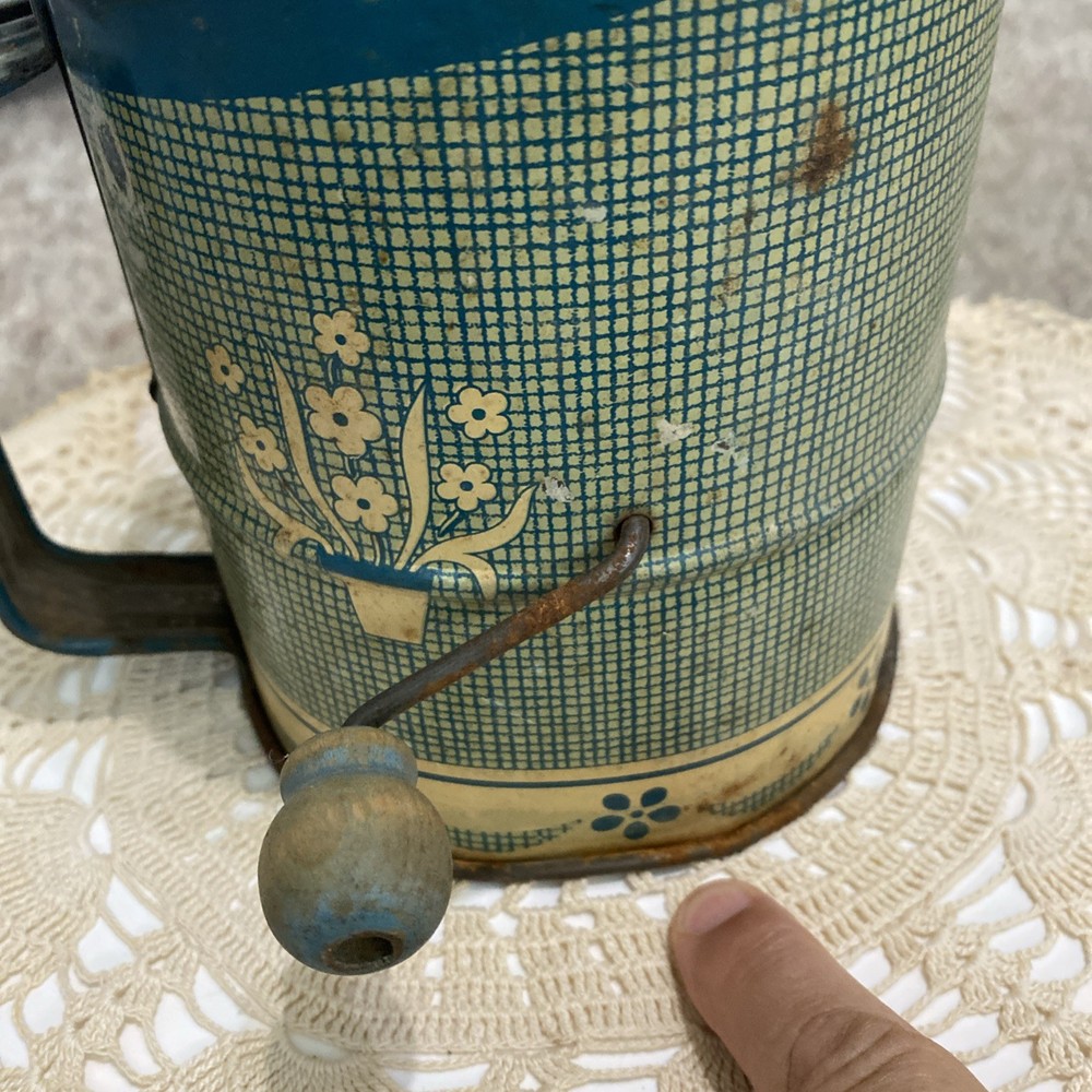 Vintage Bluish Flour Sifter Kitchen Granny Core