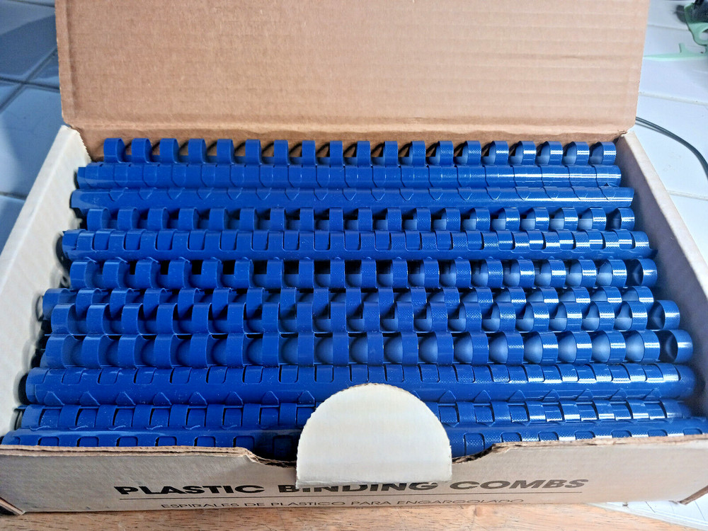 19 Ring Binding Comb Blue 1/2" (87pcs)