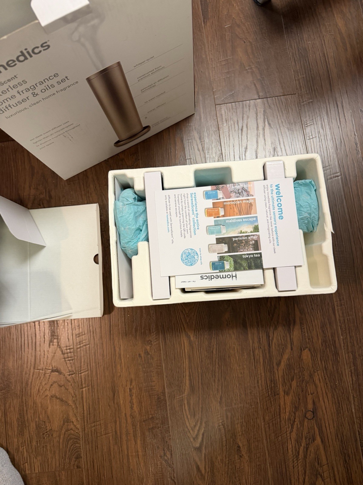 Homedics SereneScent Waterless Fragrance Diffuser + 2 Fragrance Bottles + Remote