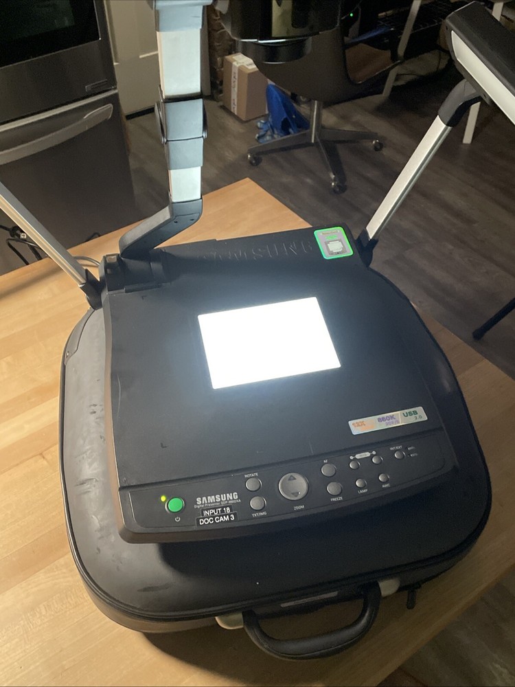 Samsung SDP-950R Digital Presenter Overhead Document Camera Working