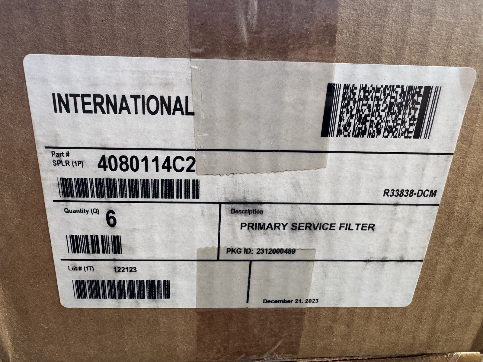 International 4080114C2 Primary Service Filter OEM New from Factory Case