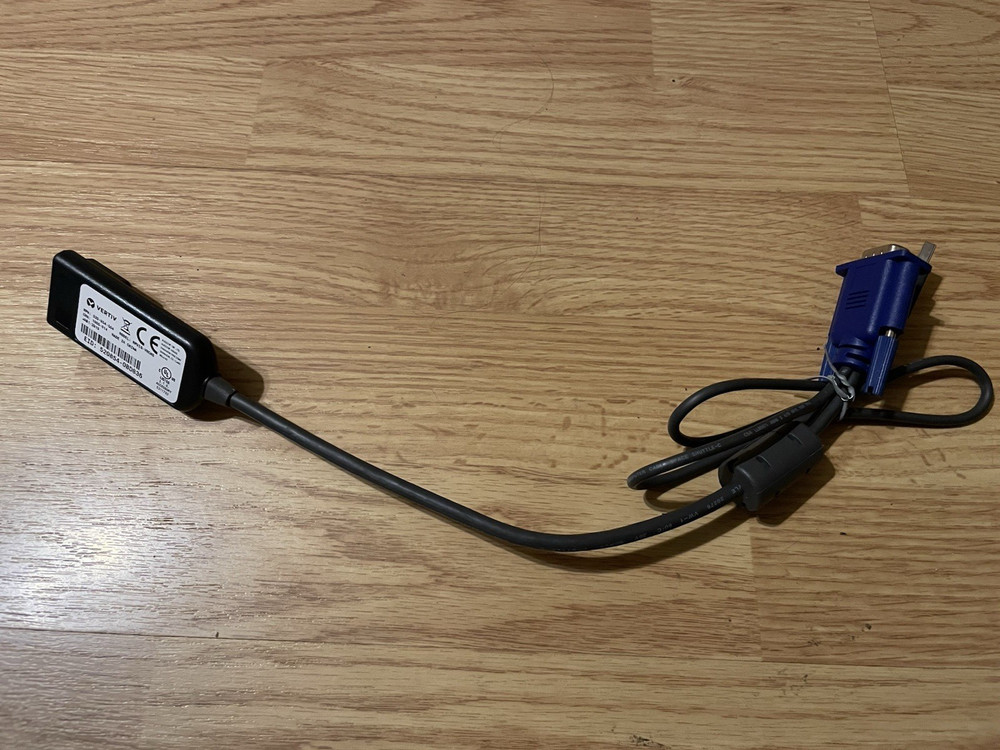 Vertiv MPUIQ-VMCHS Cable KVM? Switch BN10-131