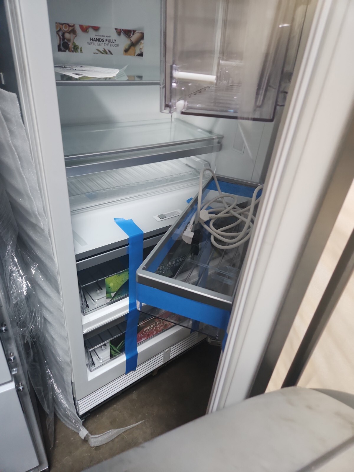 Sub-Zero IT30RIDLH 30" Smart Refrigerator Column