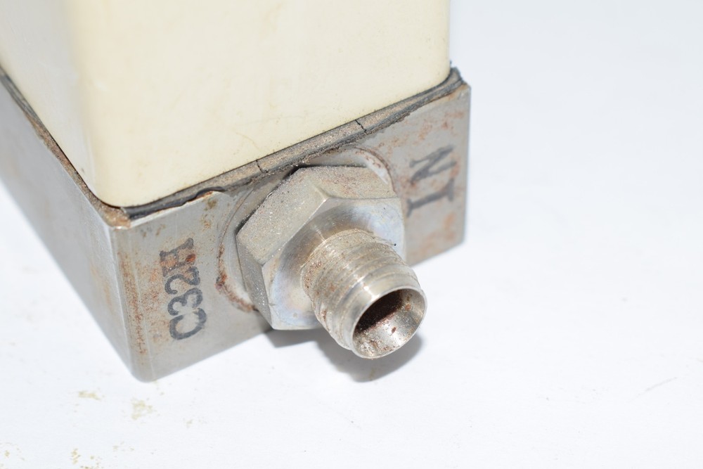 Applied Materials Mass Flow Controller, Rust AFC-550 6-300 SCCM Hydrogen