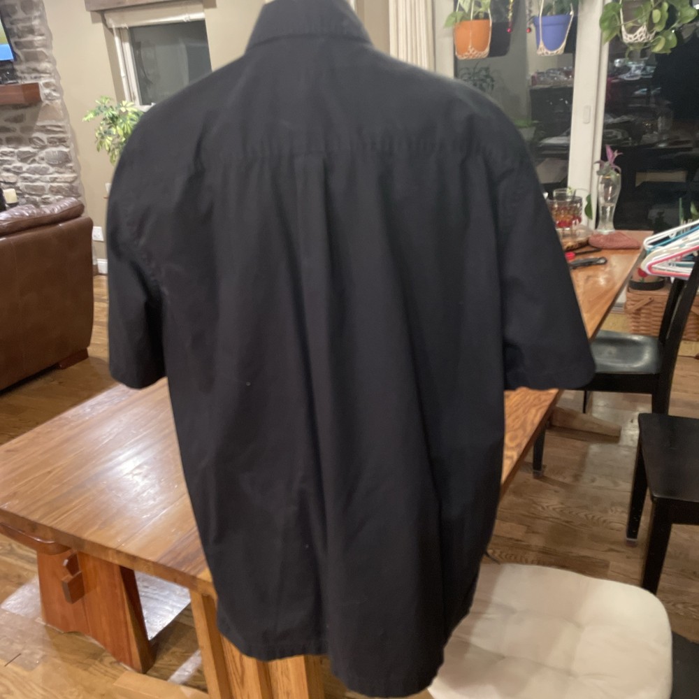 Men’s 511 Tactical Snap Down Shirt. Hidden easy access Sides. Large