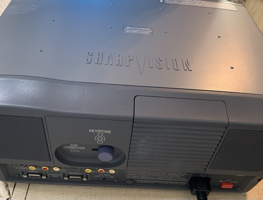Vtg SHARP Vision LCD Conference/Home Projector XG-E69OU TESTED W/Case Cords DC