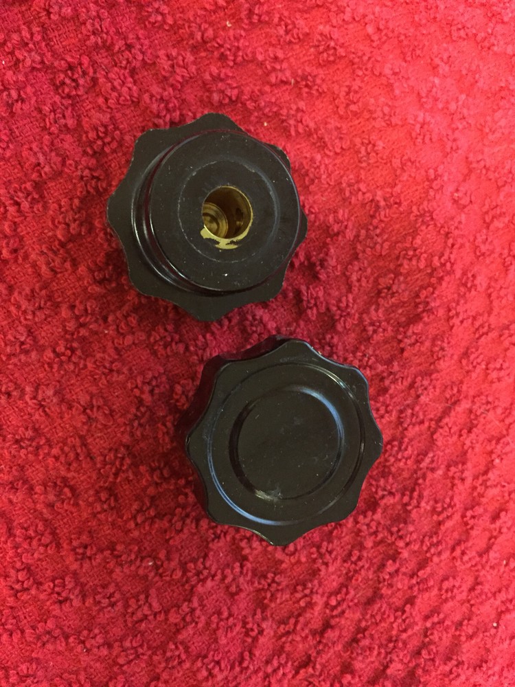 5004 BIRNBACH CONTROL KNOBS 2 PCS