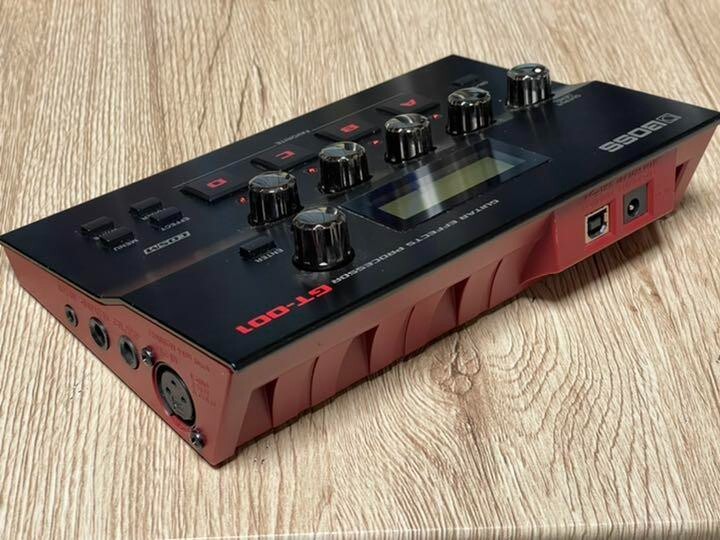 Boss GT-001 Multi-Effects Guitar Effect Pedal